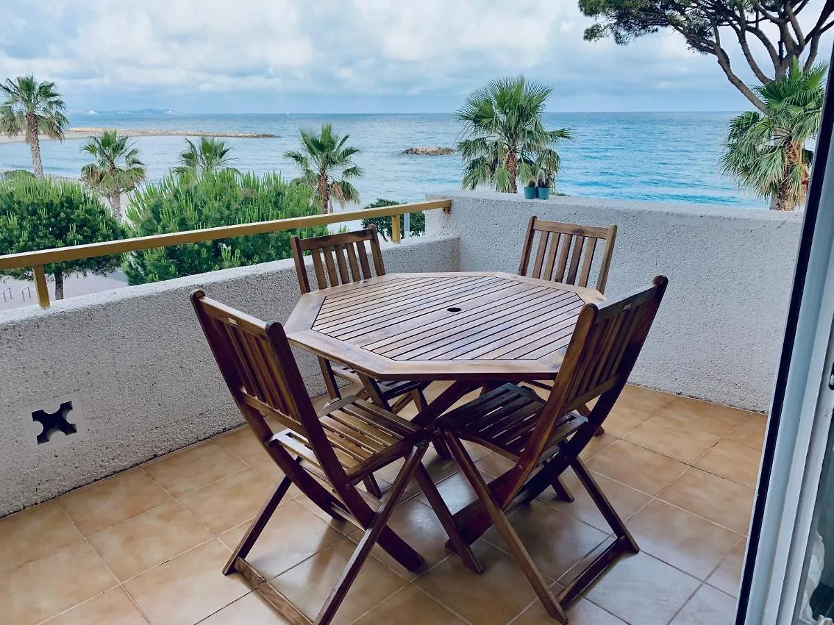 Apartamento Sobre El Mar, Con Piscina Y Wifi Apartment Cambrils